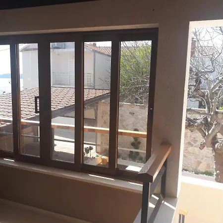 Haus Karma Villa *