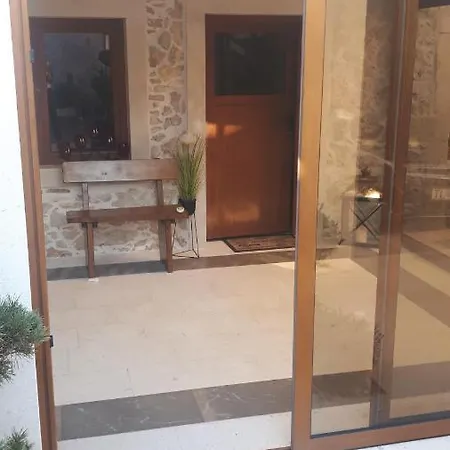 Villa Haus Karma *