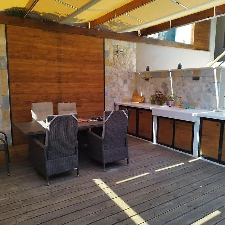 Villa Haus Karma *