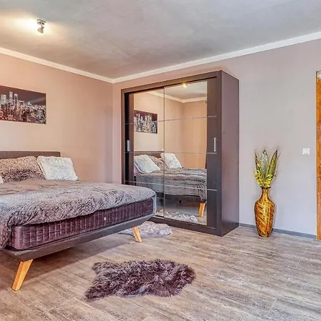 Villa Haus Karma Zara